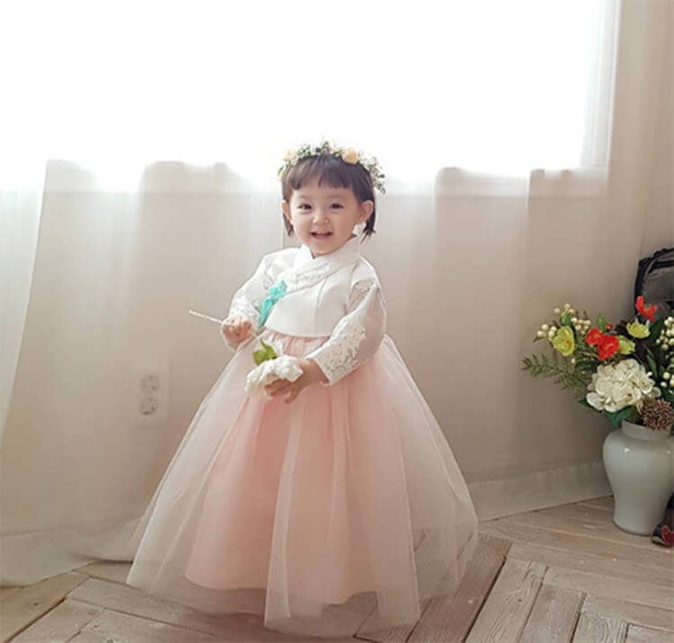 Cô nàng Hàn Quốc