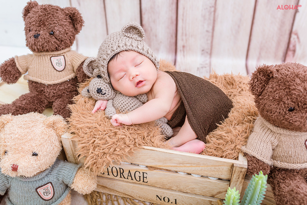 Có nên chụp ảnh cho bé lúc đang ngủ?