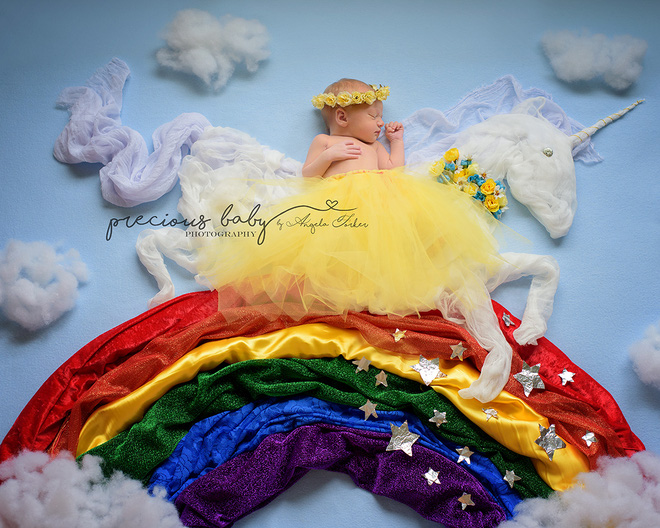 Ảnh sơ sinh độc lạ