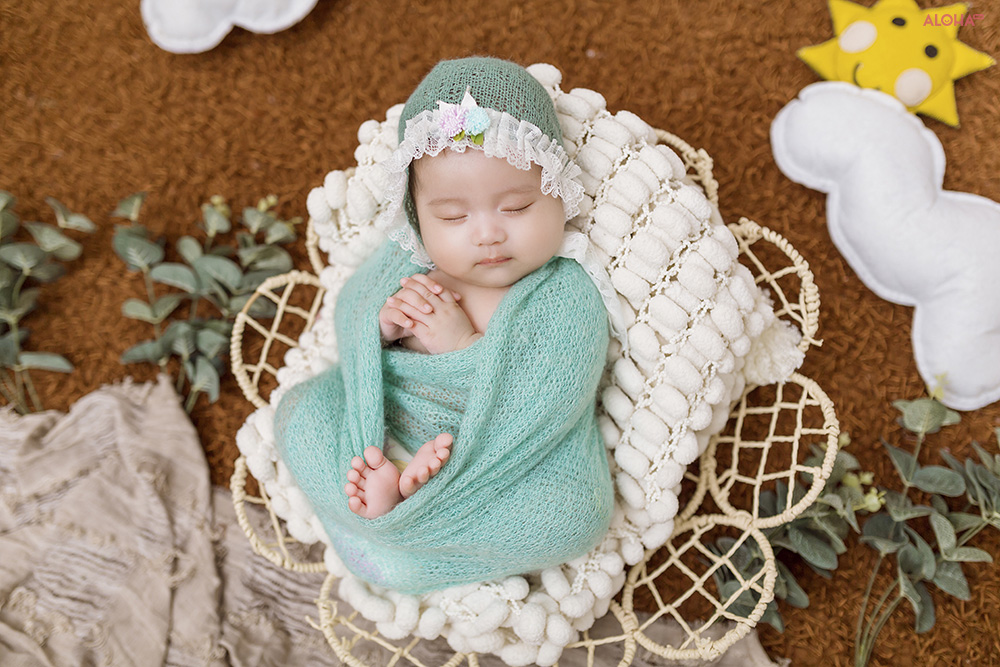 đạo cụ chụp ảnh sơ sinh an toàn cho bé